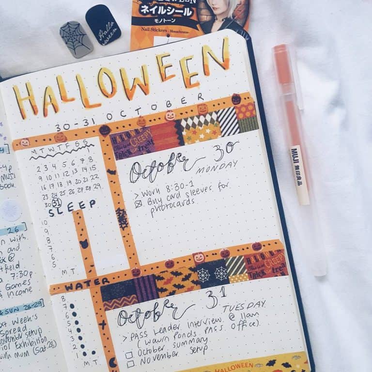 halloween bullet journal layout & spread