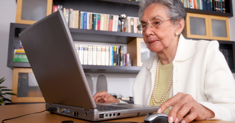 People who stay mentally sharp in their 80s usually avoid these 8 daily habits