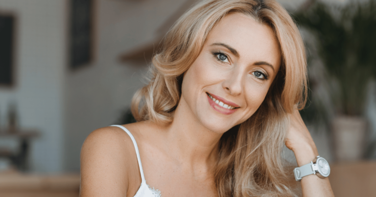 8 things people who age beautifully—inside and out—tend to have in common