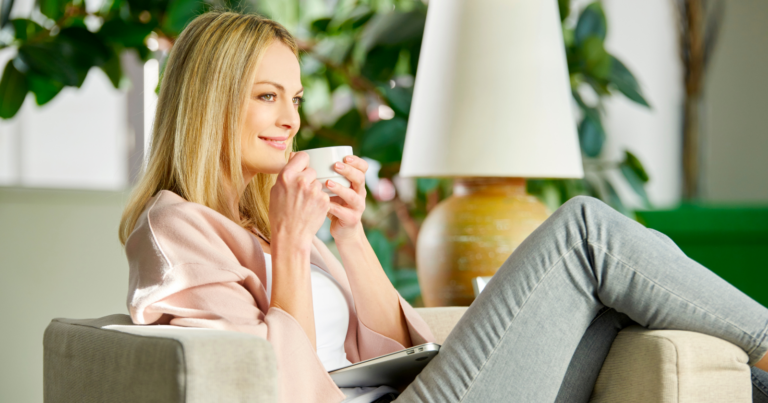 4 zodiac signs who are better at being alone than in a relationship