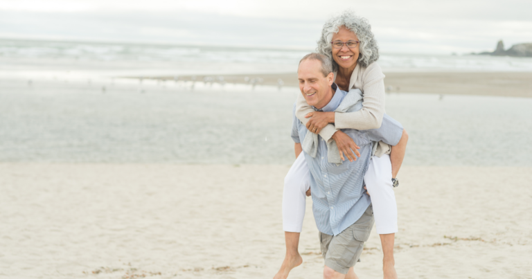 7 rare habits of people who grow older without getting boring
