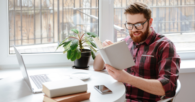 7 things successful people always do in their free time, according to psychology