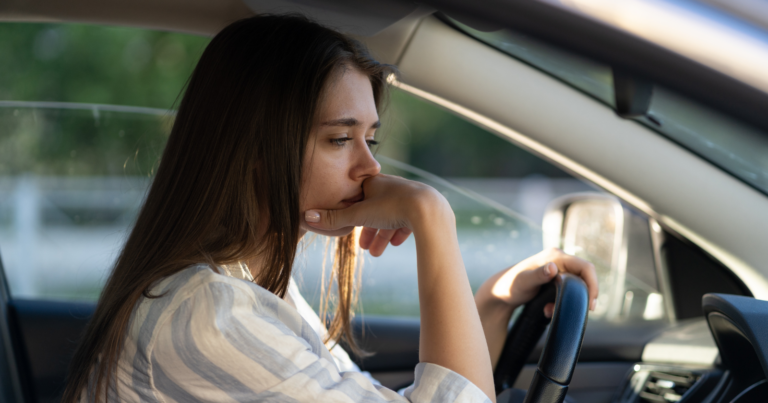 People who had to grow up too early often carry these 7 invisible wounds